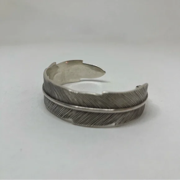 Sterling Silver 925 Feather cuff bracelet